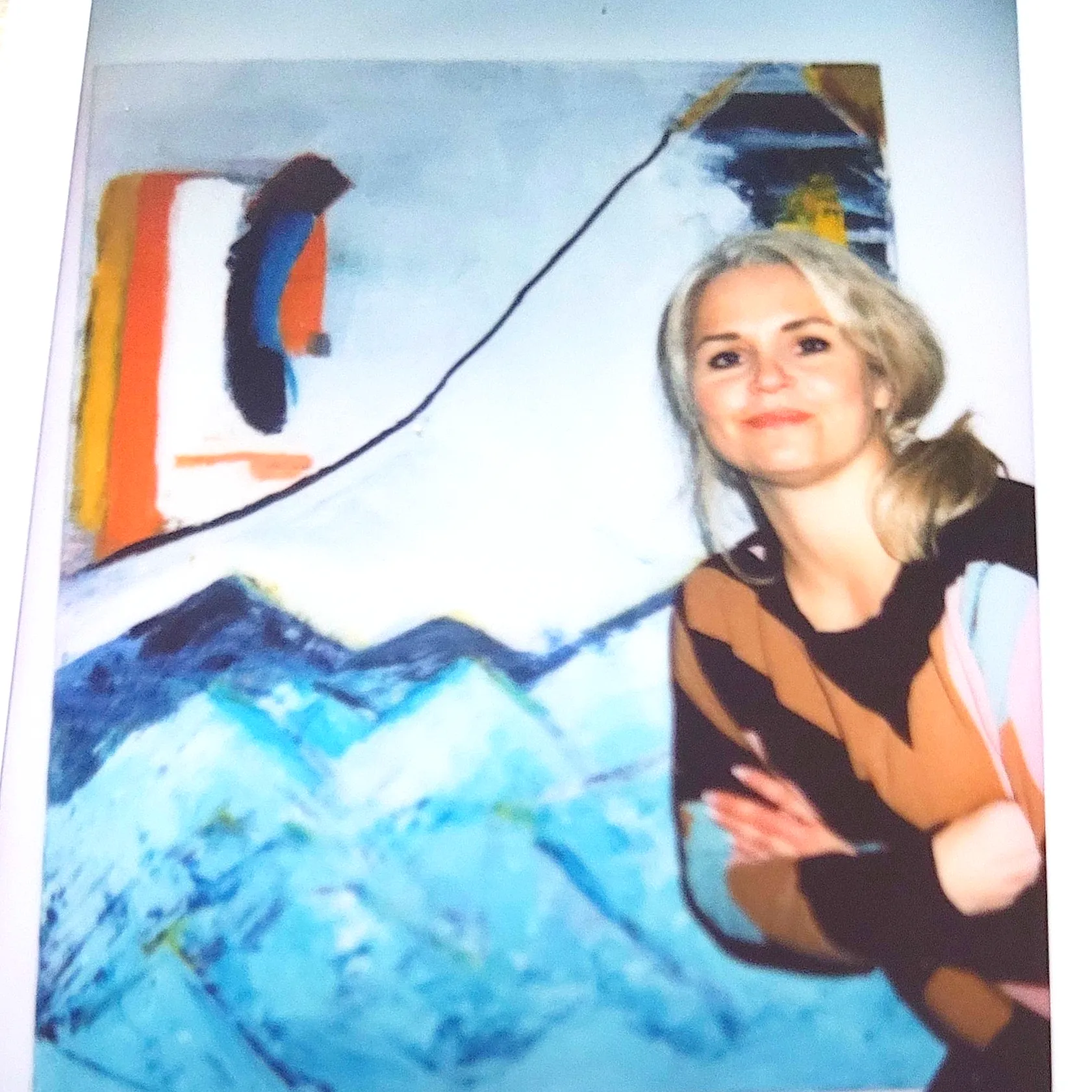 Kira Schindler im Atelier